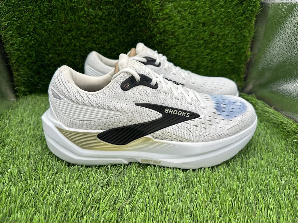 Brooks Ghost Max 3 1104641D162 Athletic Sneaker Men's 9D White Mesh Gym Training
